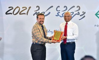 އީ.ޕީ.އެސް. ފައުންޑޭޝަންގެ "ޚިދުމަތުގެ ހަވީރު 2021" ގެ ތެރެއިން. ފޮޓޯ. ރައީސް އޮފީސް