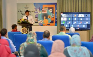 ސެޓެލައިޓް ސްކޫލު އިފްތިތާޙްކޮށްދެއްވުމުގެ ރަސްމިއްޔާތުގެ ތެރެއިން. ފޮޓޯ: ރައީސް އޮފީސް