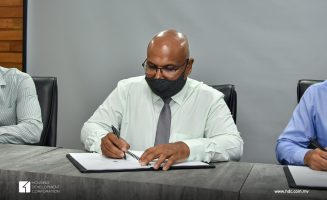 އައިލެންޑާސް އެޑިއުކޭޝަންއ
