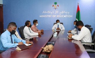 އެޑިއުކޭޝަން މިނިސްޓްރީއާއެކު ބޭއްވުނު ބައްދަލުވުމުގެ ތެރެއިން.ފޮޓޯ؛ އެޑިއުކޭޝަން މިނިސްޓްރީ