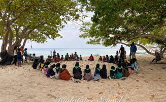 ސެޝަންގެ ތެރެއިން.ފޮޓޯ/ކުޑަފަރީ ސްކޫލް