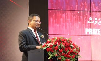 އިސްކަންދަރު ސްކޫލްގެ ޕްރިންސިޕަލް ހުސައިން ސައީދު، ވާހަކަދައްކަވަނީ: ރަނގަޅު ޖީލެއް ބިނާކުރުމަށް ދަރިވަރުންނާއި ބެލެނިވެރިންގެ ކިބައިން އެދިވަޑައިގެންނެވި- ފޮޓޯ: އިސްކަންދަރު ސްކޫލް