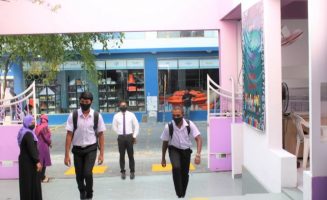 942829776