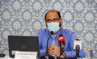 ޑރ.އަފްޒަލް ޕްރެސްކޮންފަރެންސްގައި.  ސްކޫލު ޗުއްޓީއާއި ދިމާކޮށް ރަށްރަށަށްދާ ފަރާތްތަކުން ސަމާލުވުމަށް އިލްތިމާސްކުރެއްވި. ފޮޓޯ: އެޗްޕީއޭ